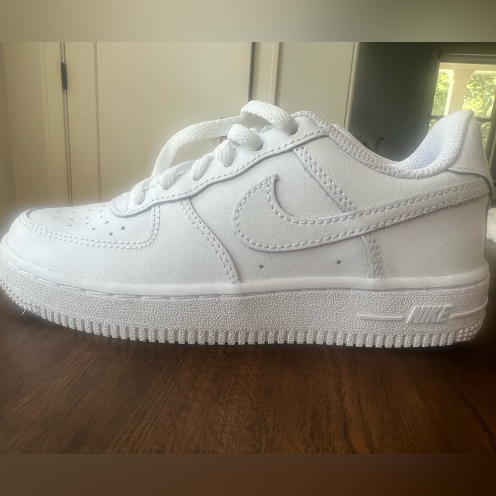 Nike Force 1 Kids Sneaker